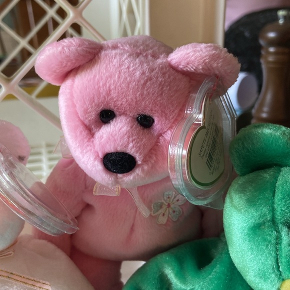 Asia Pacific Beanie Baby Set - Picture 3 of 7